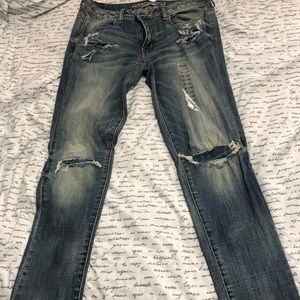 Destructive jeans